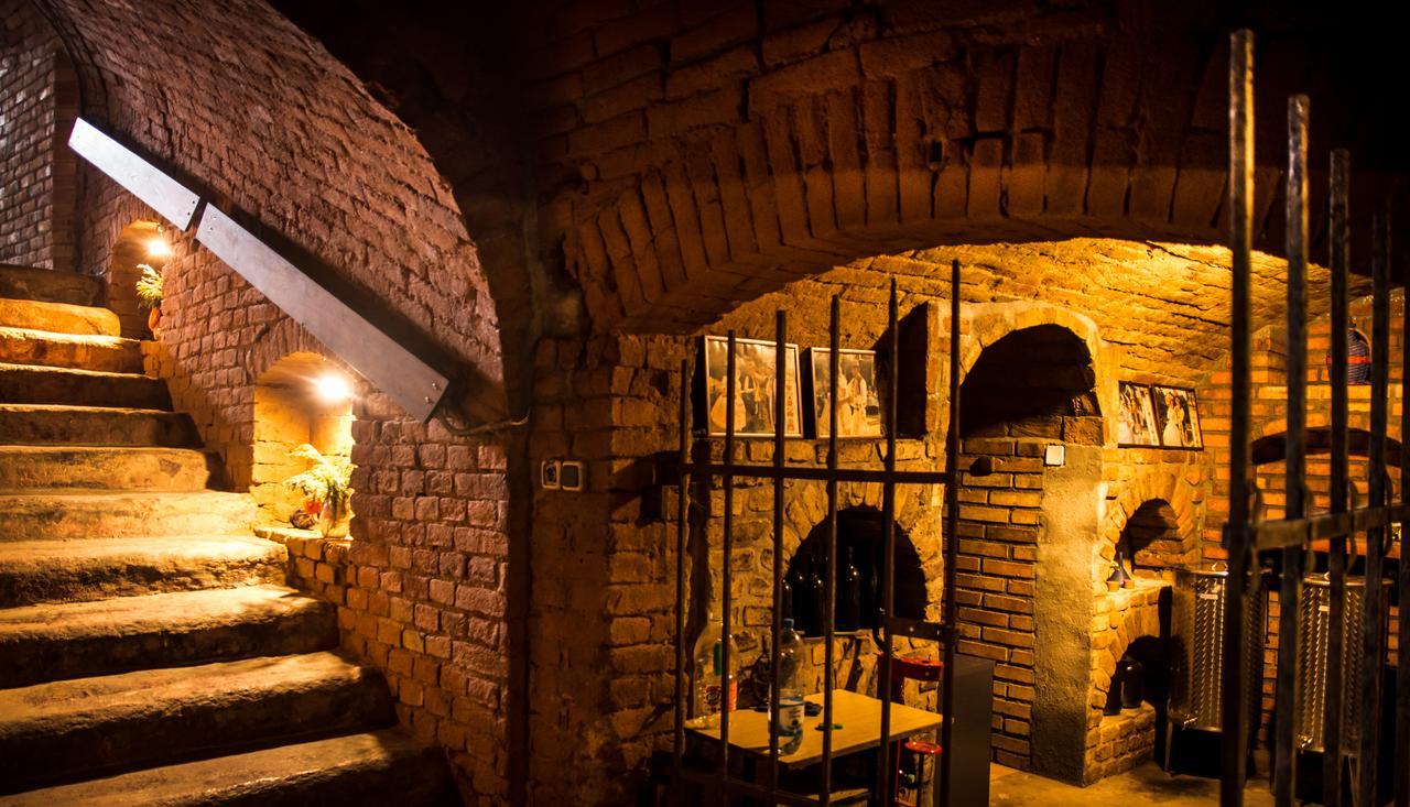 Herbenka Hotel Hustopece Ngoại thất bức ảnh